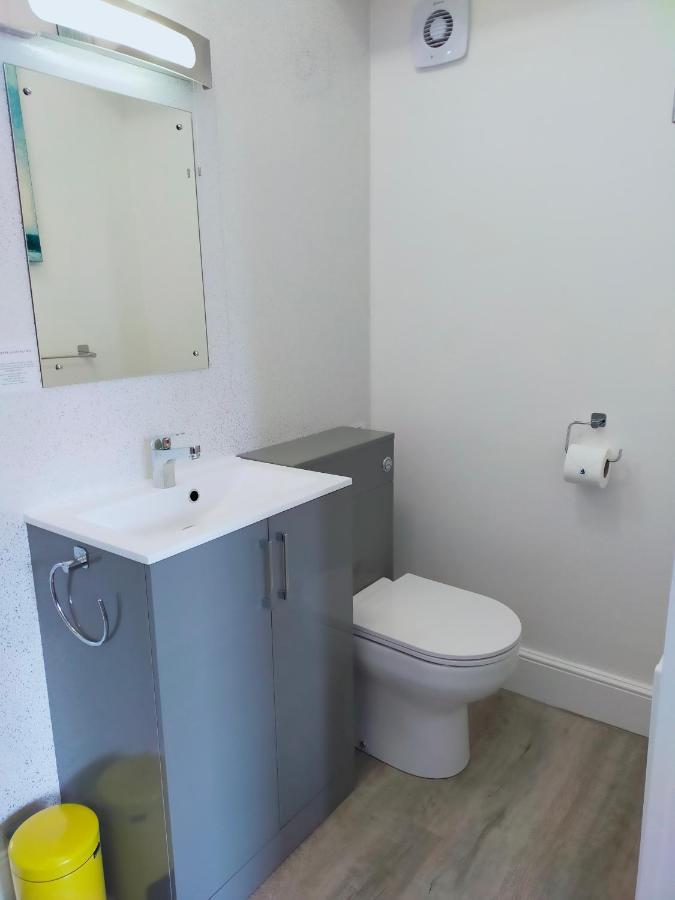 סידמות' The Groveside Guest House מראה חיצוני תמונה
