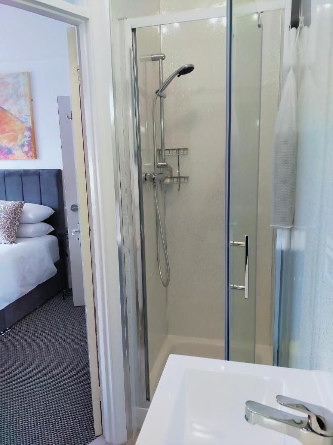 סידמות' The Groveside Guest House מראה חיצוני תמונה