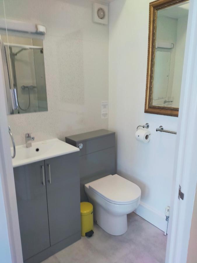 סידמות' The Groveside Guest House מראה חיצוני תמונה