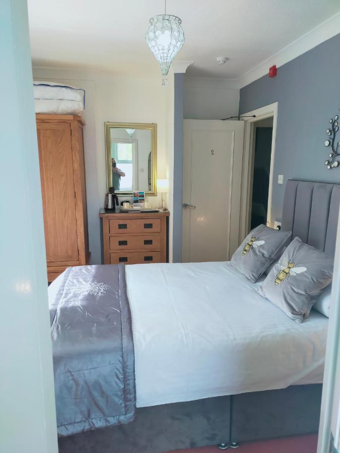 סידמות' The Groveside Guest House מראה חיצוני תמונה