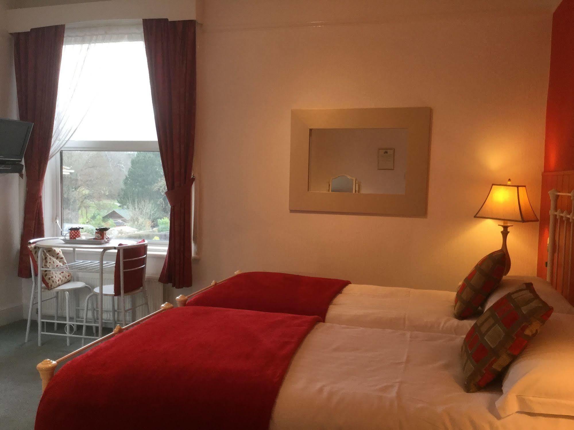 סידמות' The Groveside Guest House מראה חיצוני תמונה